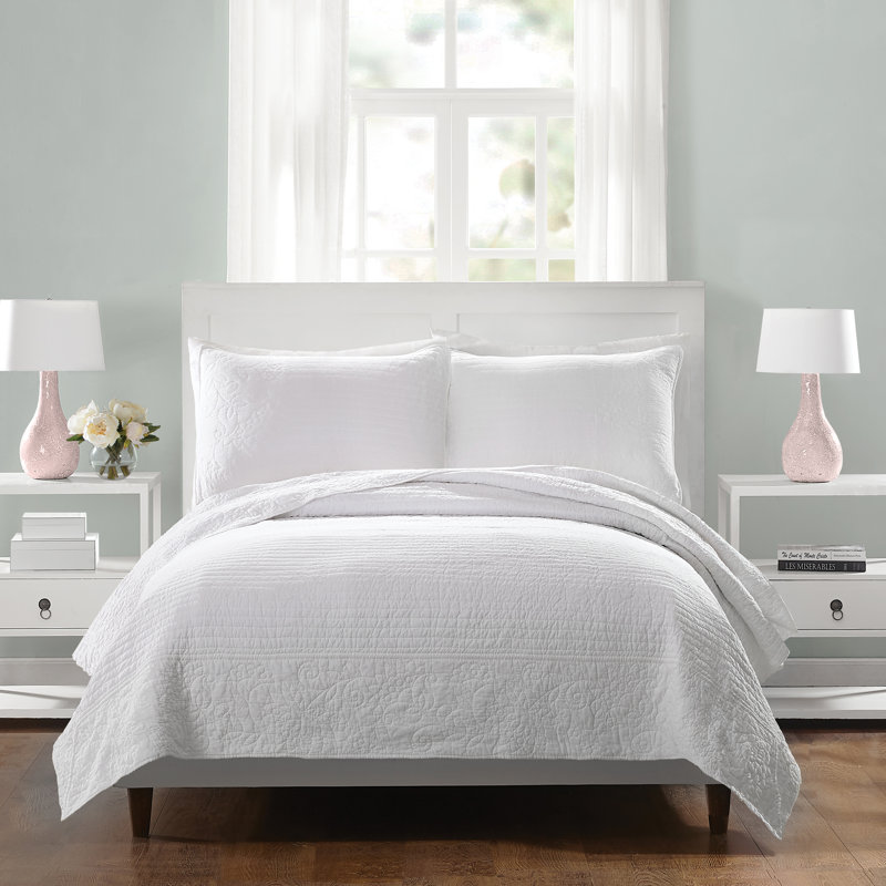 Vera Bradley 100 Cotton Coverlet & Reviews Wayfair